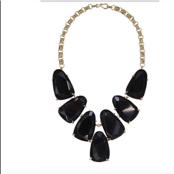 Kendra Scott Jewelry - EUC Kendra Scott Black & gold Statement Necklace
